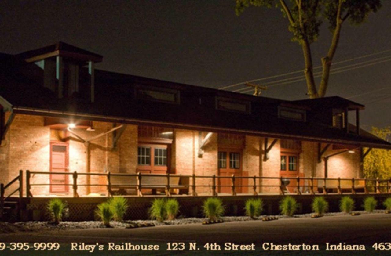 Riley'S Railhouse Bed & Breakfast Chesterton Bagian luar foto